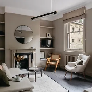 The Curator's - Spacious 2 Bedrooms Apartment